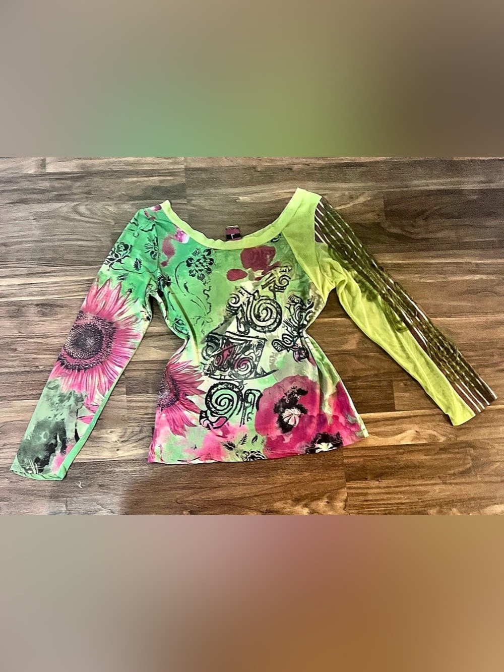 Floral Long Sleeve Top in Green & Pink - Picture 2 of 5